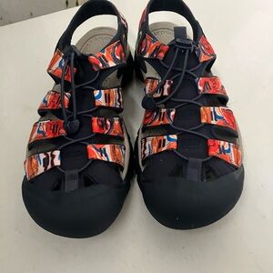 NEW Men’s Keen Sandals size 11